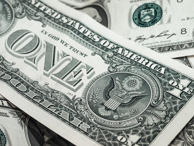 Smart Ways to Build an Emergency Fund Without Feeling the Pinch