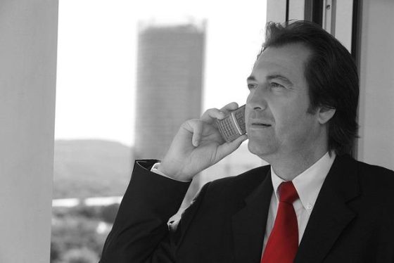 Inside the Mind of an Economy Expert: What They Really Think